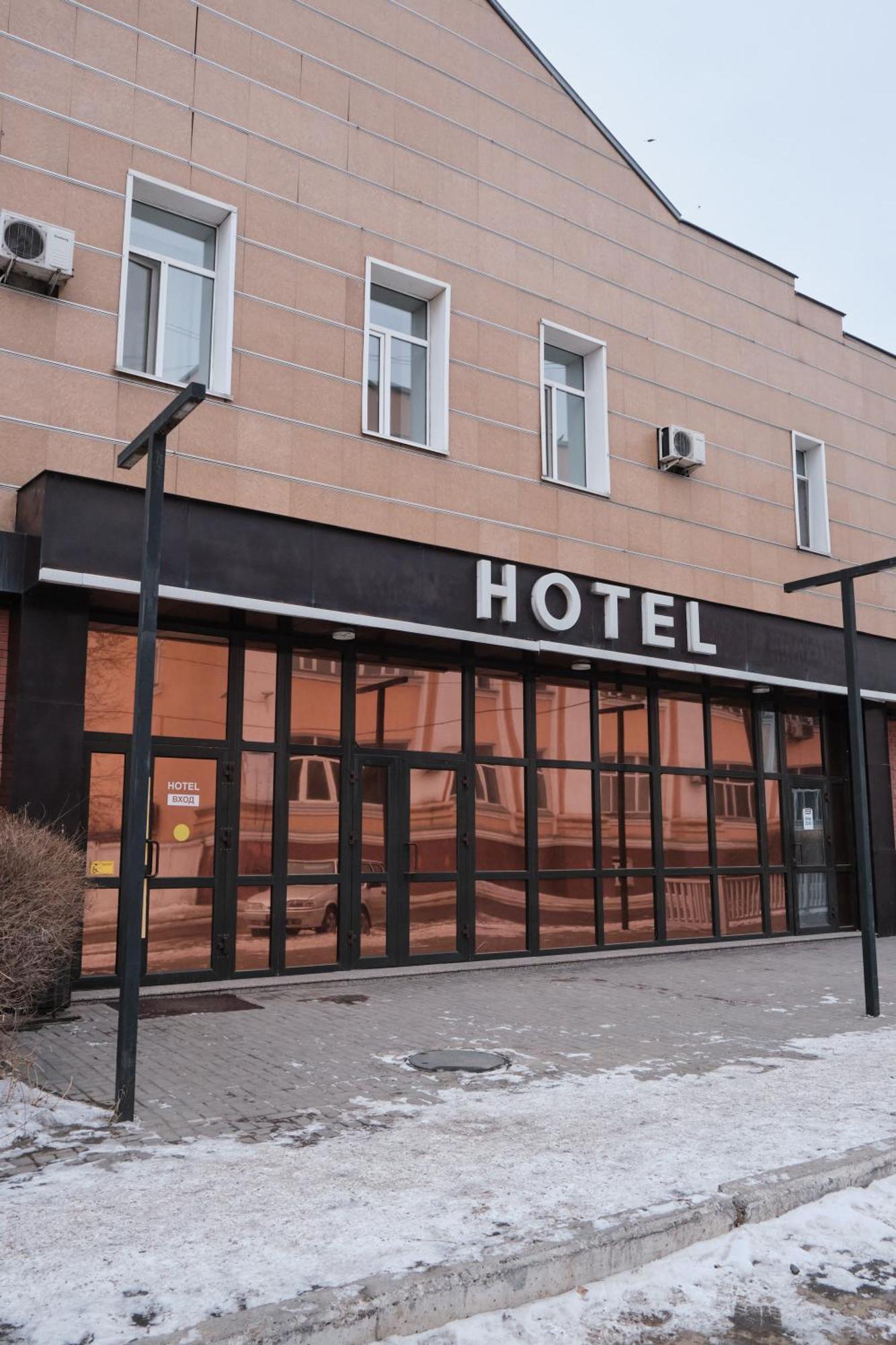 Hotel Europa Semei Exterior foto